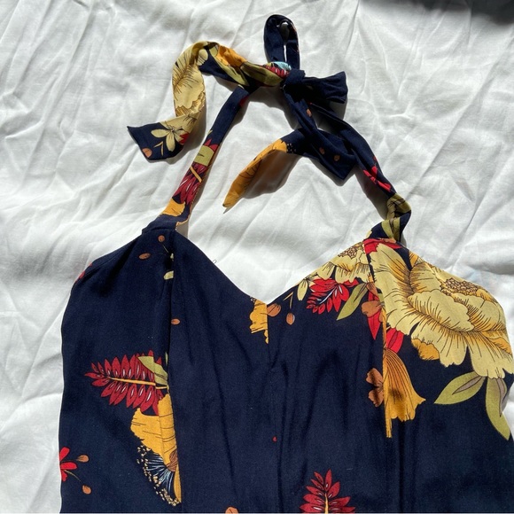 Floral Romper - Picture 2 of 6